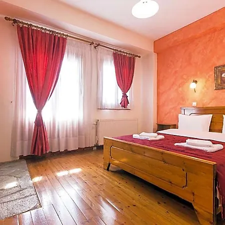 Hotel Dryades *
