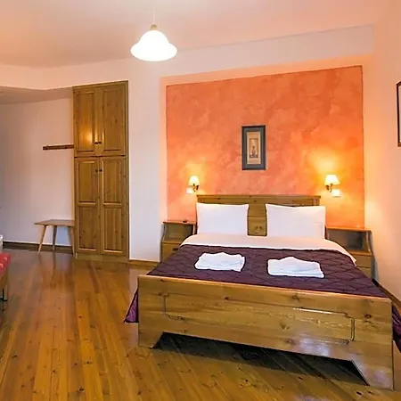 Hotel Dryades